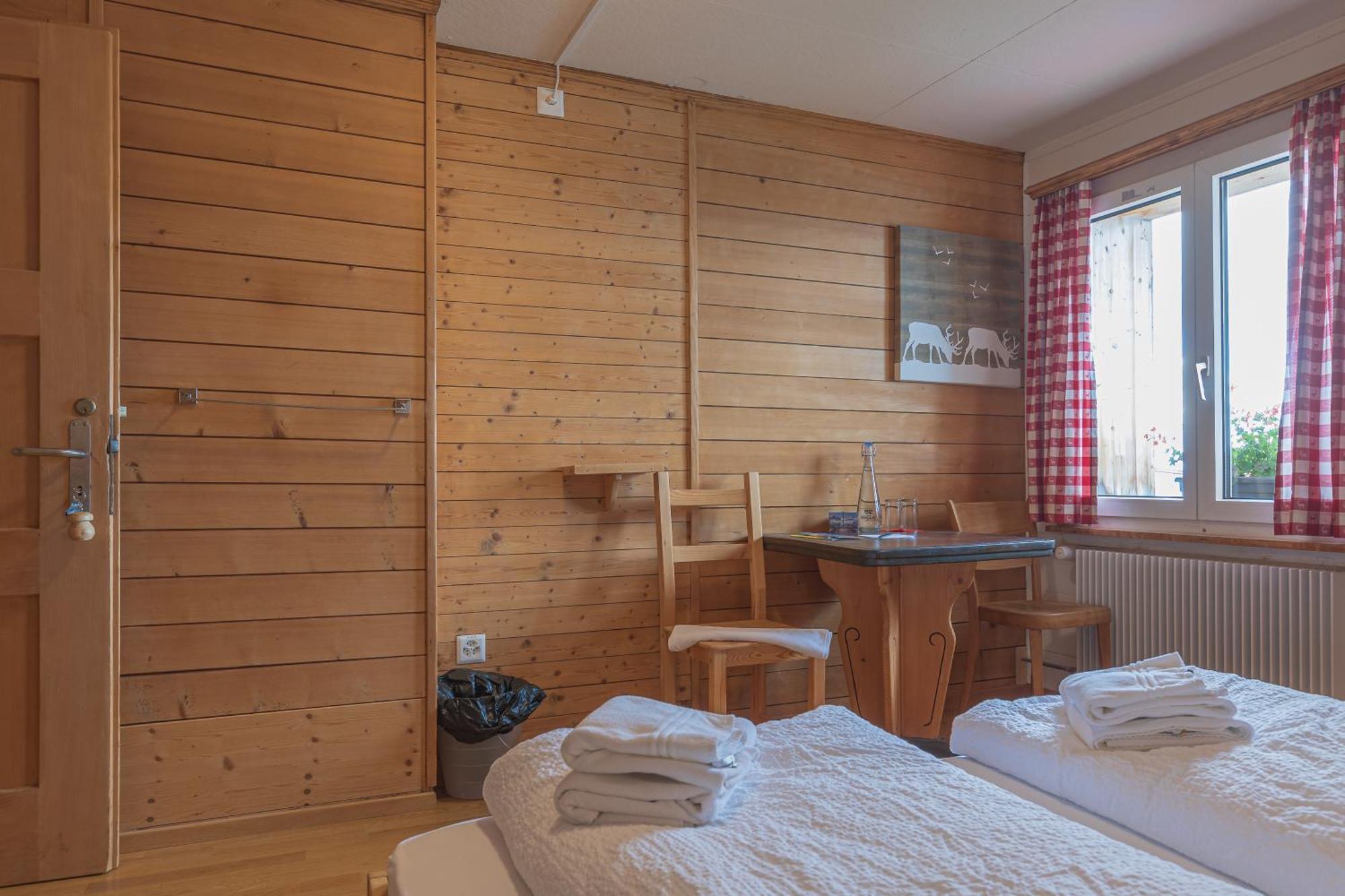 Berghaus Niederhorn Otel Beatenberg Dış mekan fotoğraf